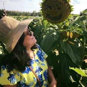 Meet your Posher, Luz